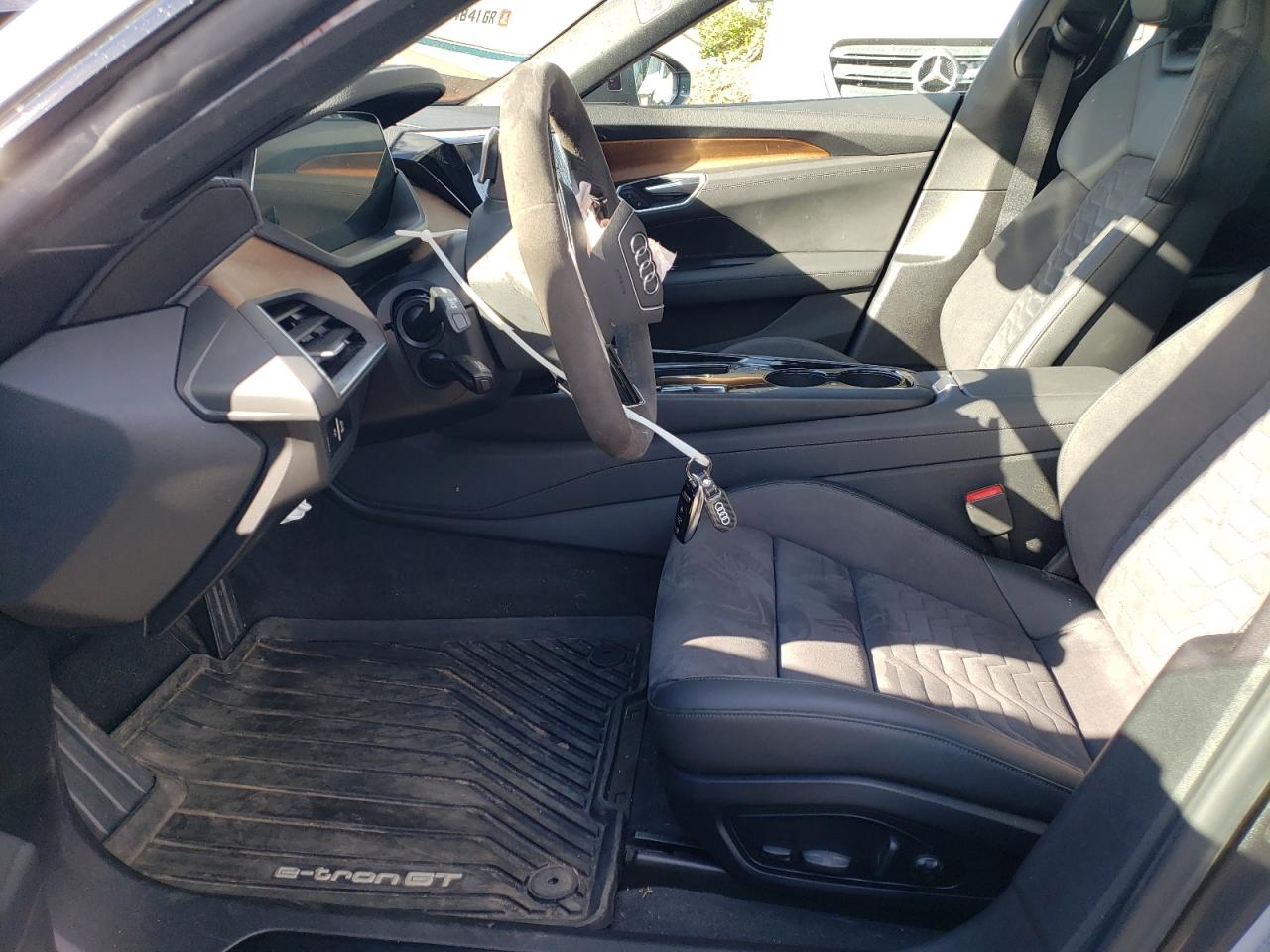 2022 Audi E-Tron Gt Premium Plus VIN: WAUFJBFW7N7006419 Lot: 93409355