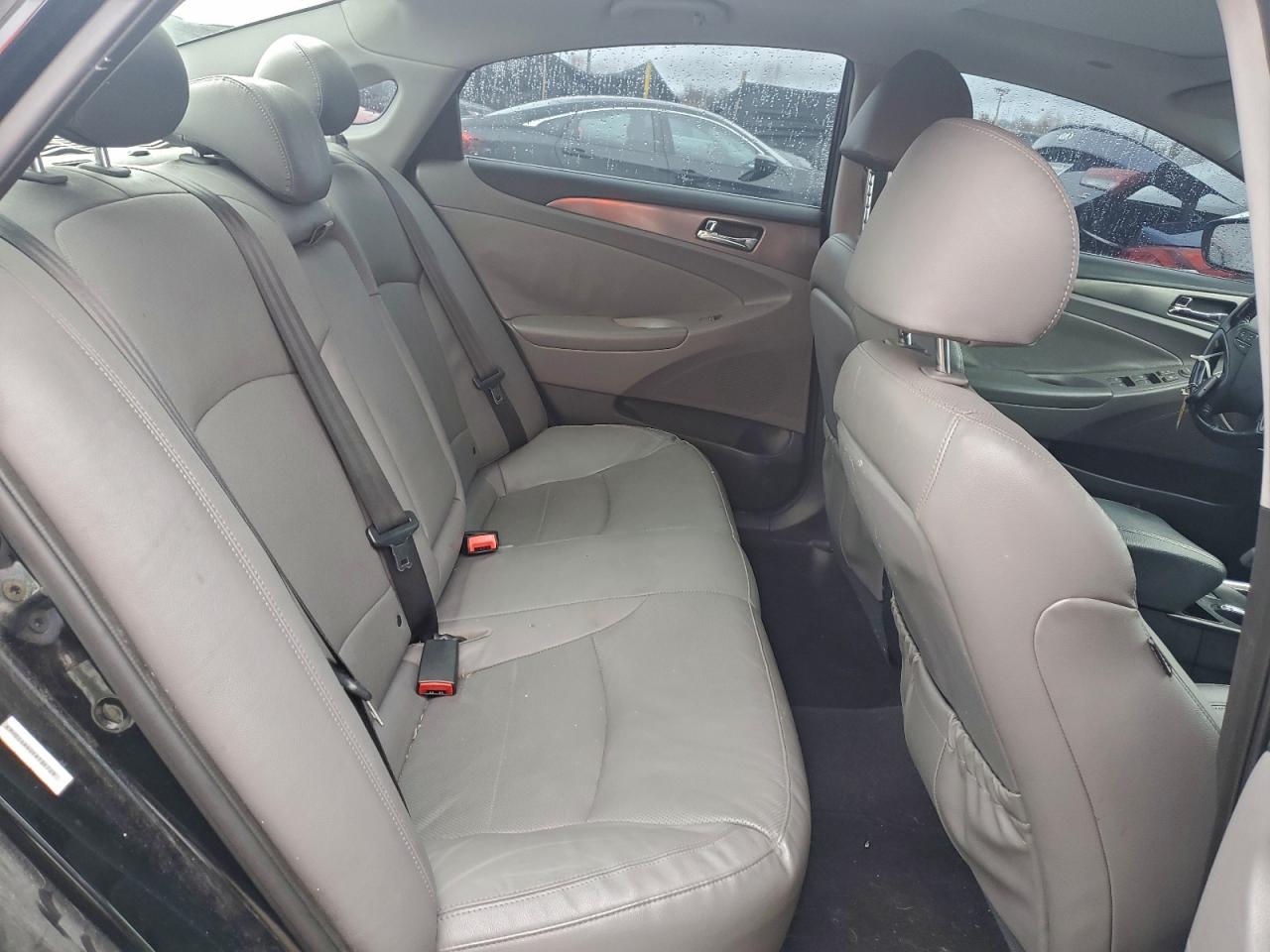 2015 Hyundai Sonata Hybrid VIN: KMHEC4A40FA136729 Lot: 93554875