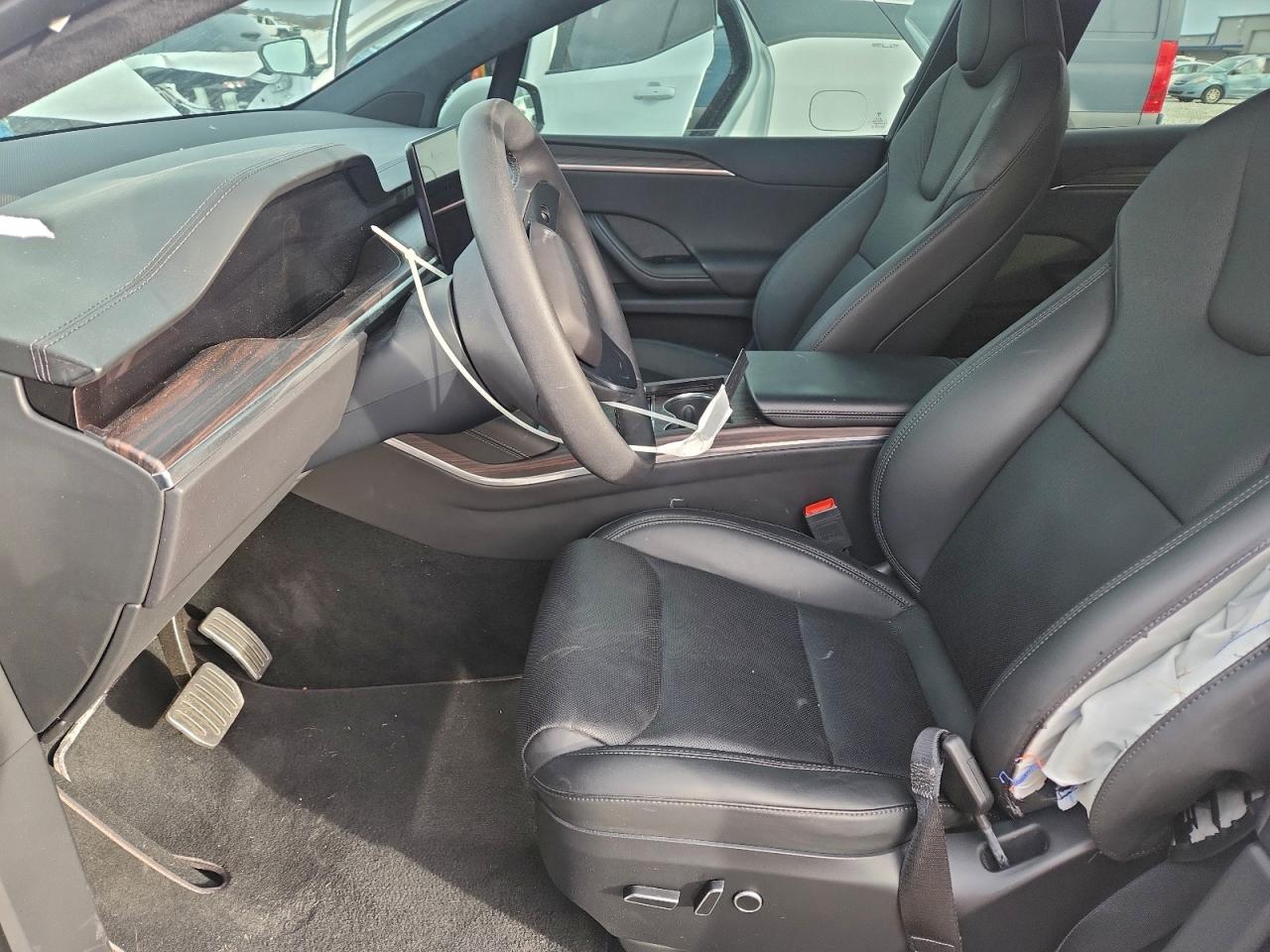 2024 Tesla Model X VIN: 7SAXCDE59RF452693 Lot: 93271555