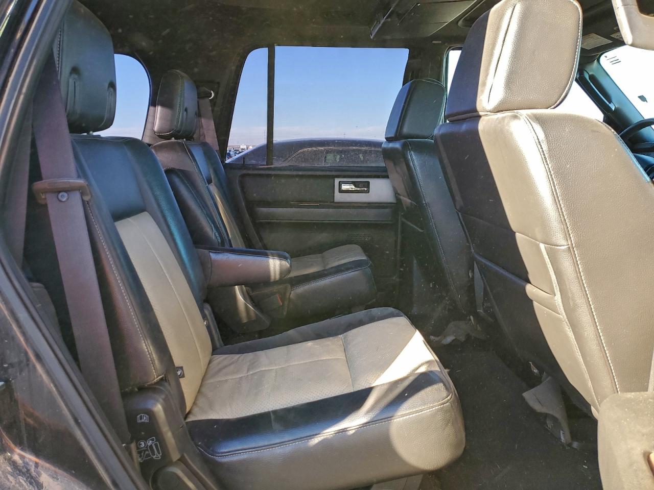 2007 Ford Expedition Eddie Bauer VIN: 1FMFU17537LA30314 Lot: 94638055