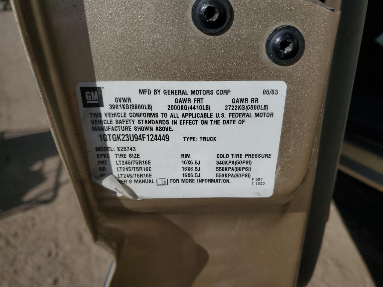 2004 GMC Sierra K2500 Crew Cab VIN: 1GTGK23U94F124449 Lot: 82589675