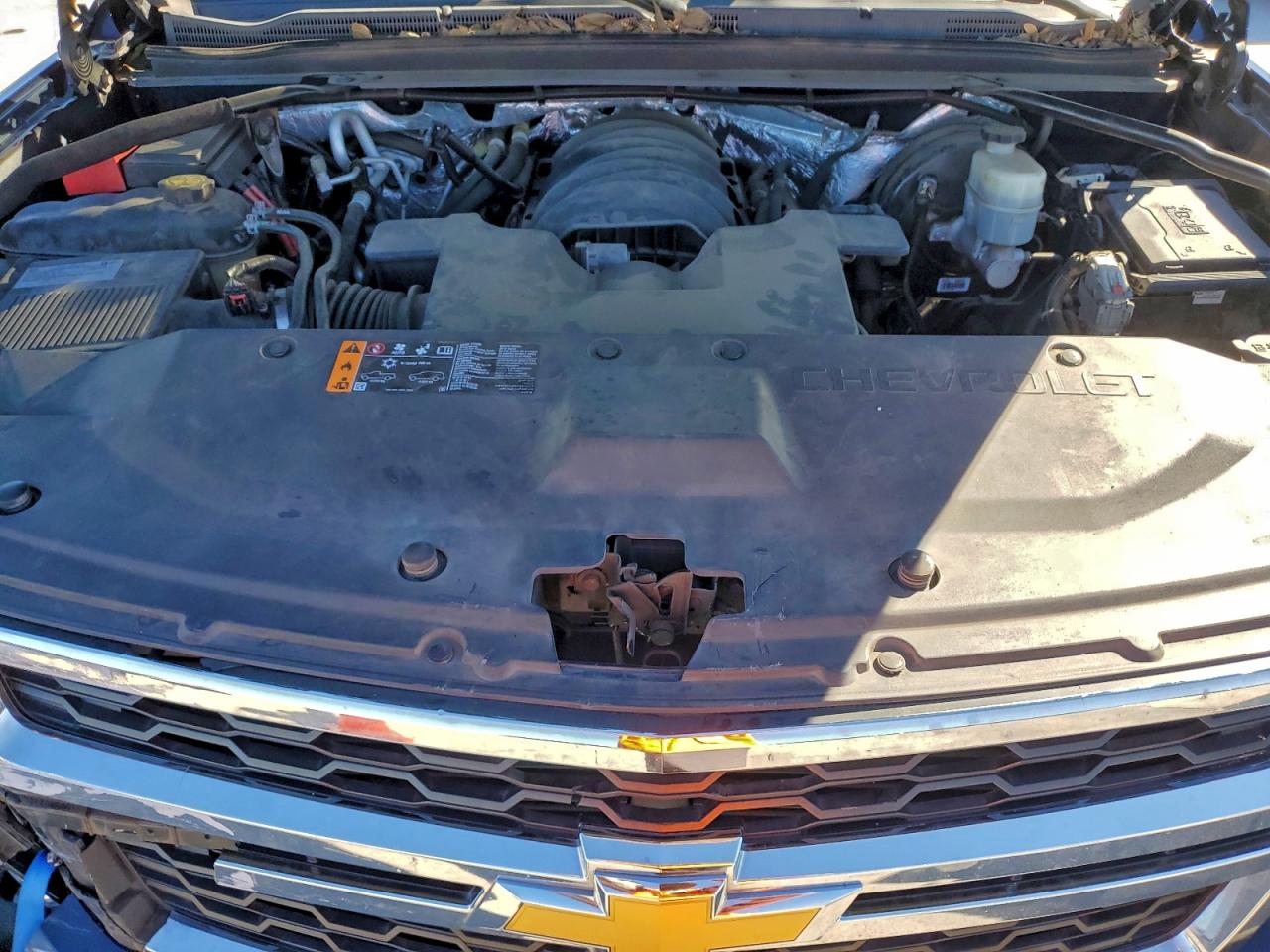 2018 Chevrolet Suburban C1500 Lt VIN: 1GNSCHKC3JR223353 Lot: 94472645