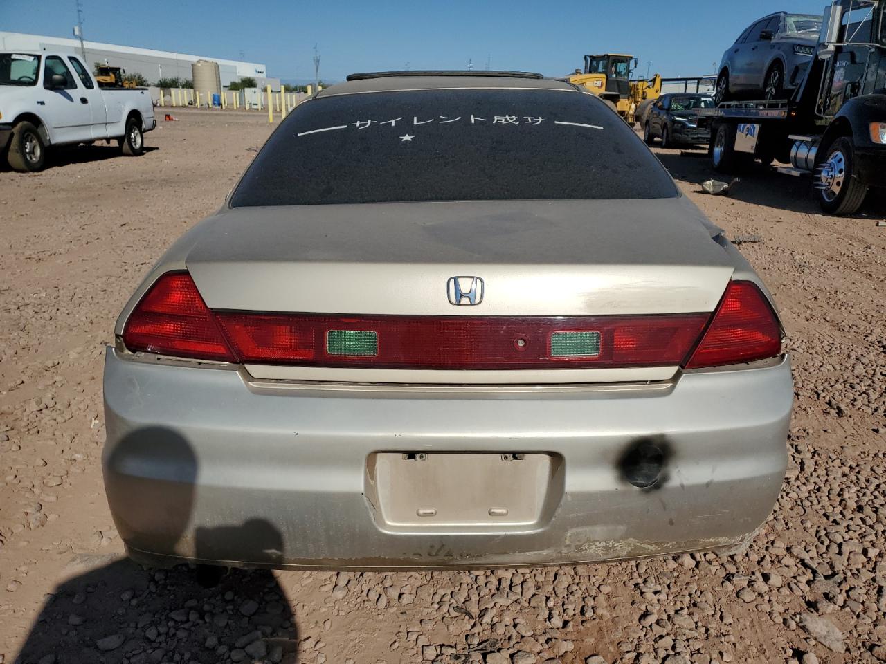2001 Honda Accord Ex VIN: 1HGCG22501A031601 Lot: 92086365