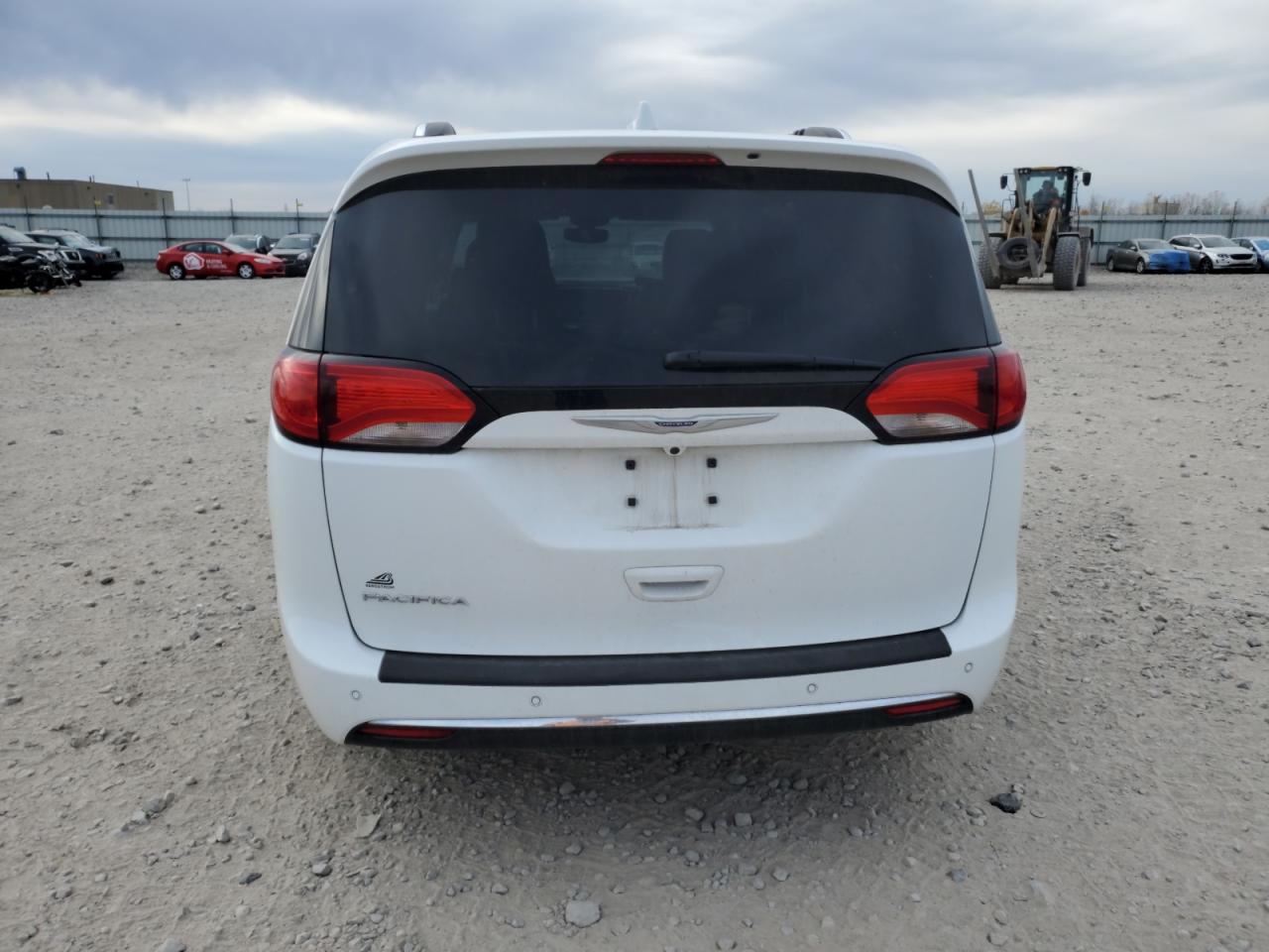2020 Chrysler Pacifica Touring L VIN: 2C4RC1BGXLR275299 Lot: 90790665