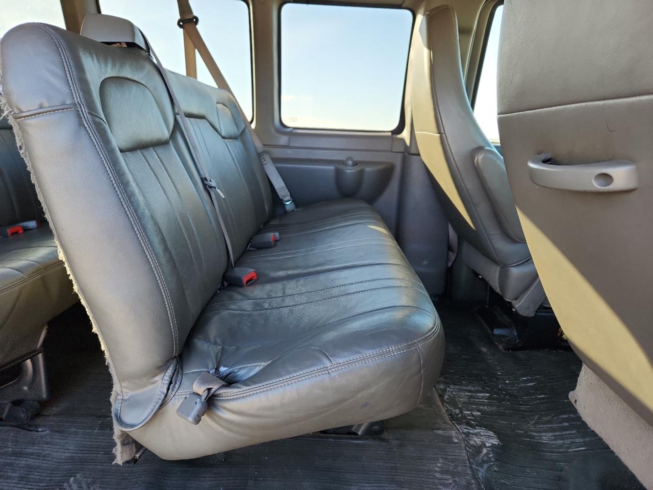 2013 Chevrolet Express G3500 Ls VIN: 1GAZGZFA0D1102091 Lot: 92280835