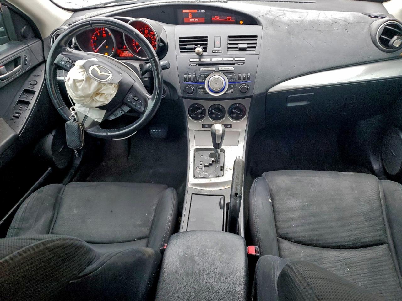 2010 Mazda 3 S VIN: JM1BL1H54A1196414 Lot: 94070015