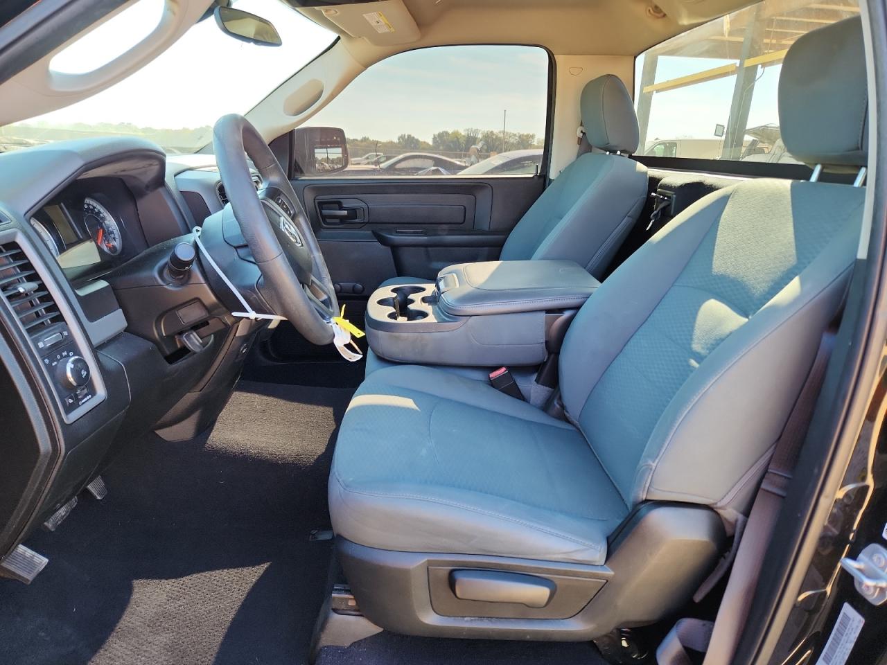 2019 Ram 1500 Classic Tradesman VIN: 3C6JR6AT5KG507584 Lot: 91593185