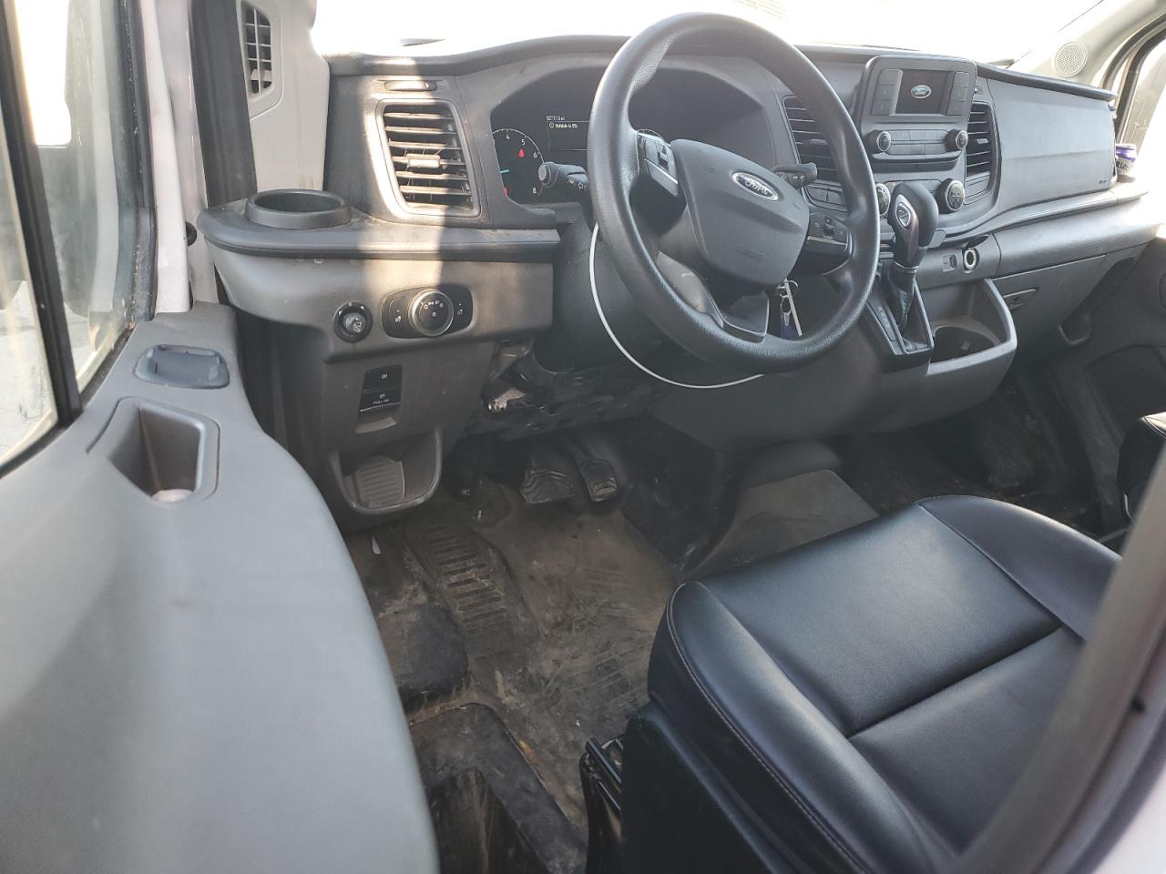 2023 Ford Transit Utility / Service Van VIN: 1FTYE1C80PKA29072 Lot: 92825365