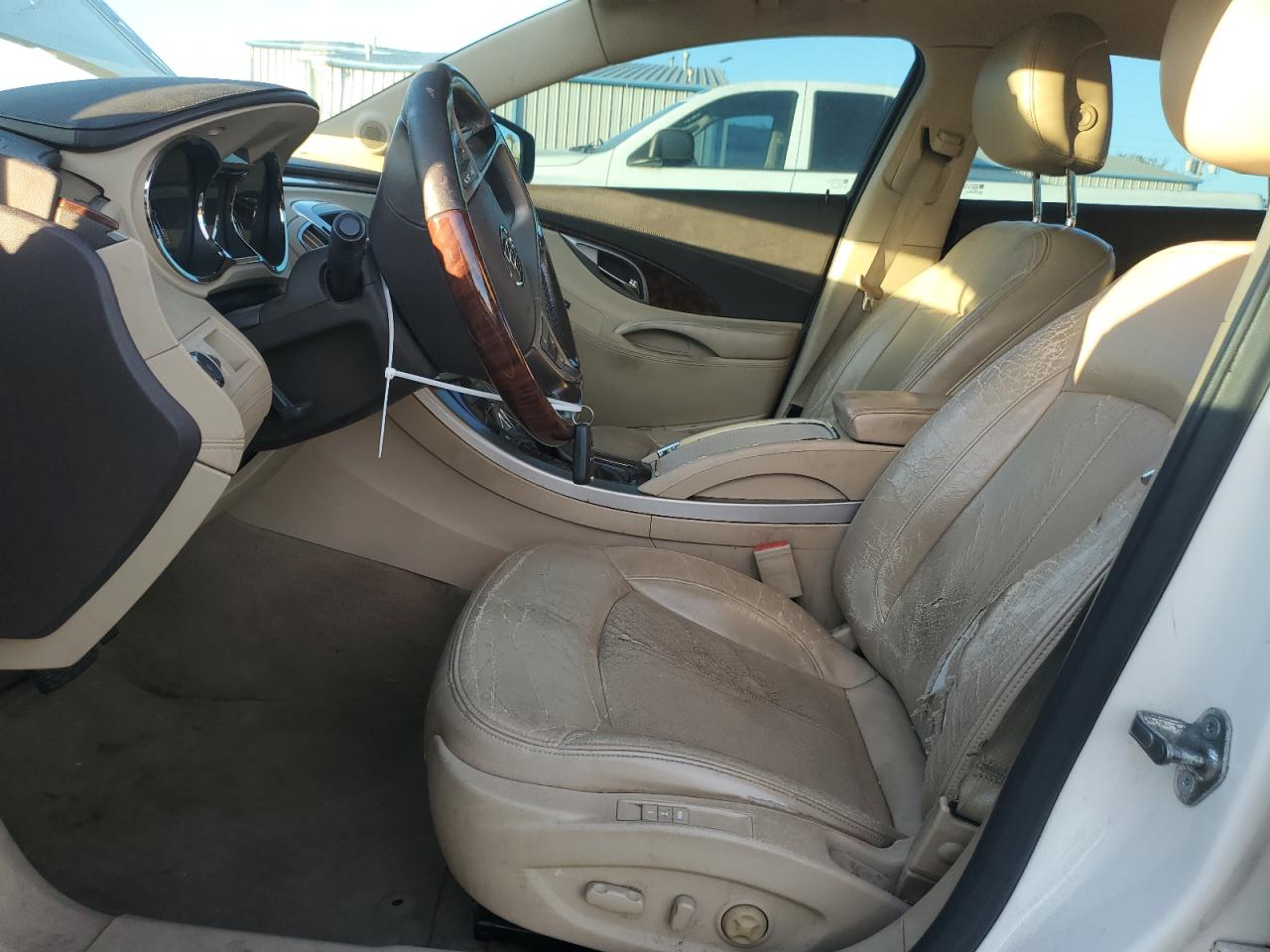 2010 Buick Lacrosse Cxs VIN: 1G4GE5EVXAF305727 Lot: 91552555