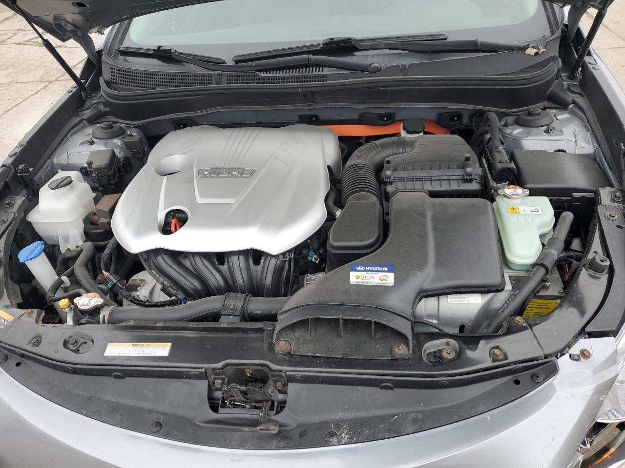 2015 Hyundai Sonata Hybrid VIN: KMHEC4A4XFA130422 Lot: 93399005