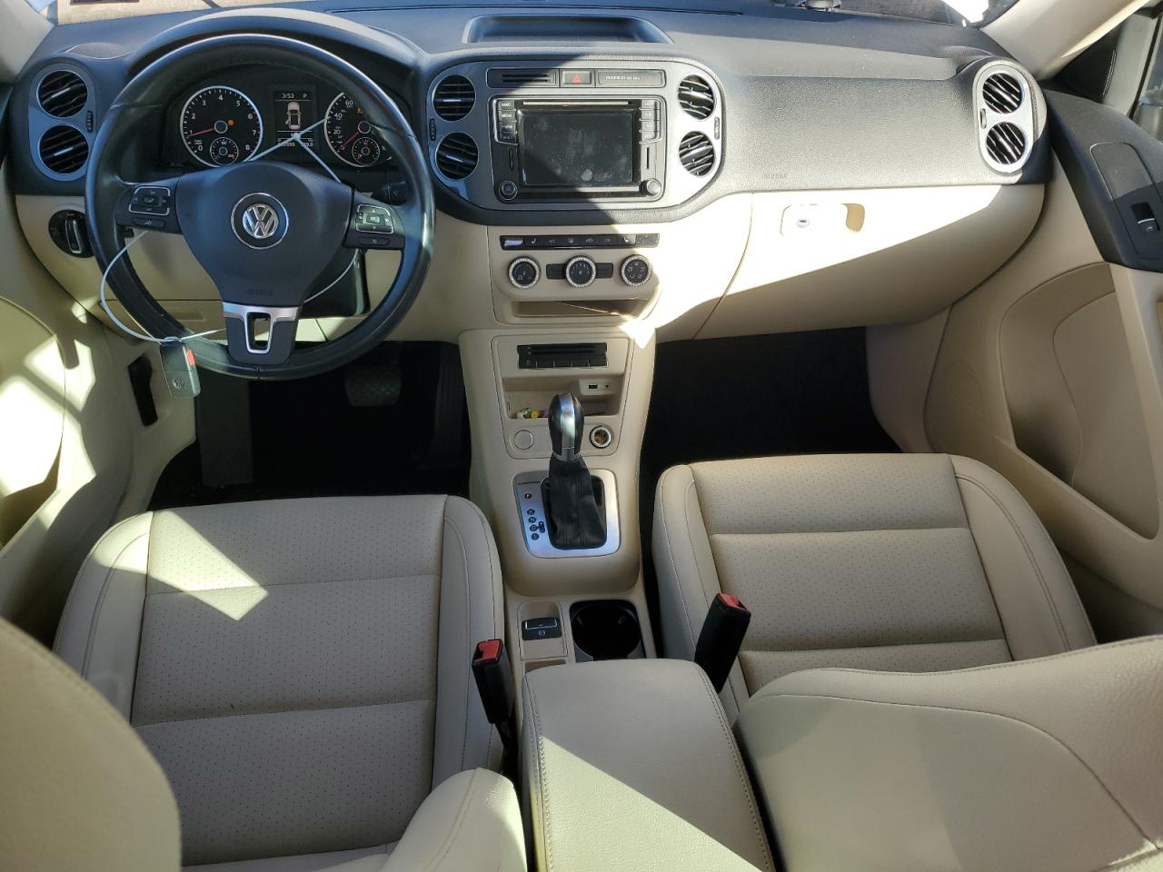 2016 Volkswagen Tiguan S VIN: WVGBV7AX0GW612040 Lot: 91842085