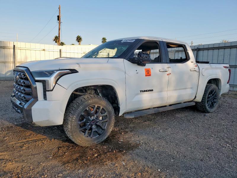 TOYOTA TUNDRA CRE 2024