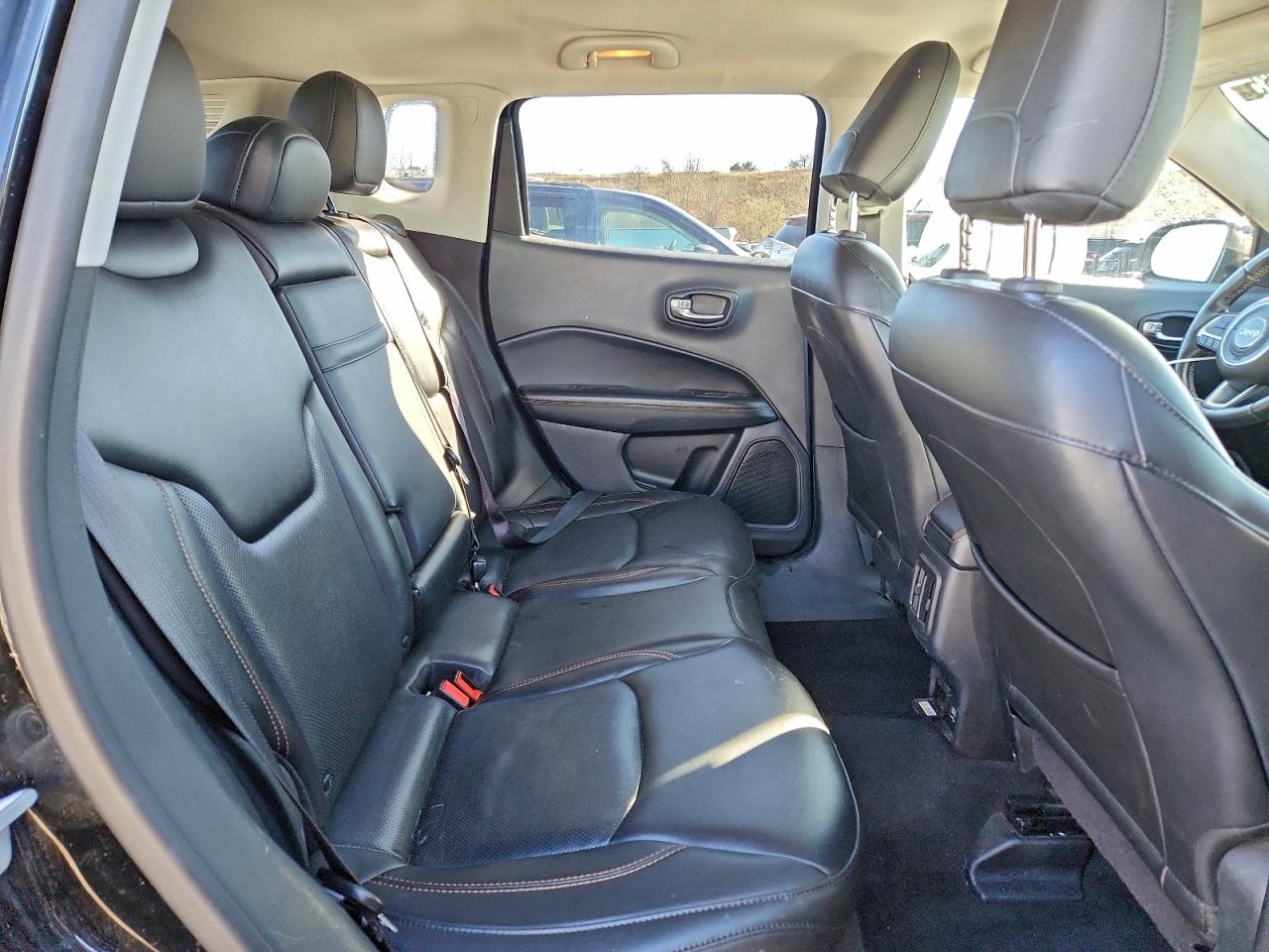 2018 Jeep Compass Limited VIN: 3C4NJDCB9JT267004 Lot: 93659785