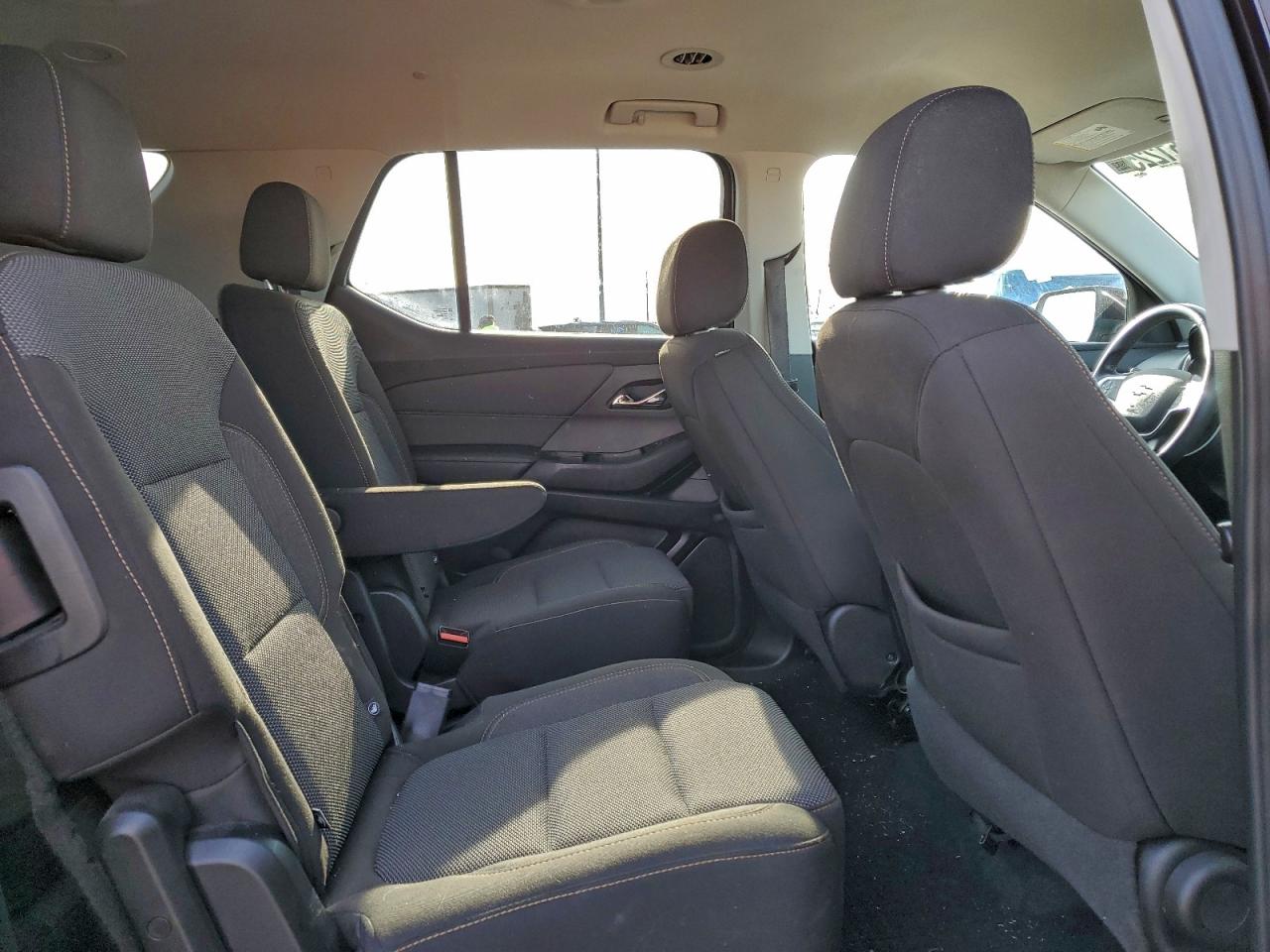 2021 Chevrolet Traverse Lt VIN: 1GNERGKWXMJ252402 Lot: 93461225