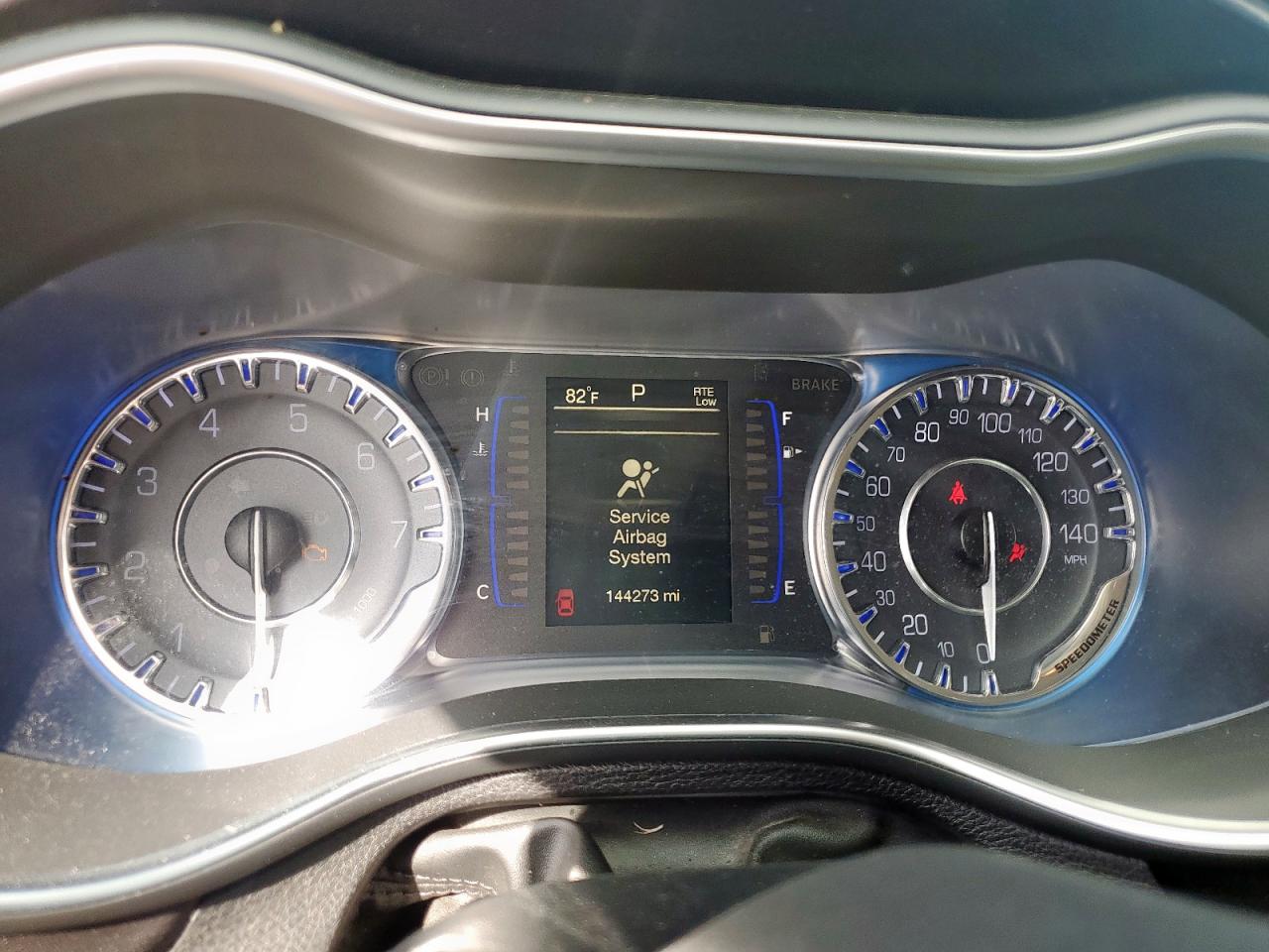 2017 Chrysler 200 Limited VIN: 1C3CCCAB8HN510685 Lot: 92023645