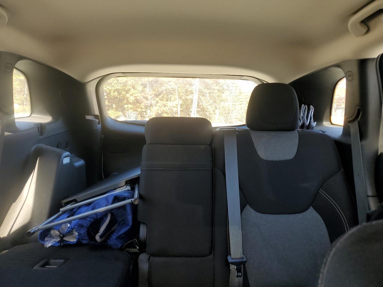 2015 Jeep Cherokee Sport VIN: 1C4PJLAB4FW660674 Lot: 91660875