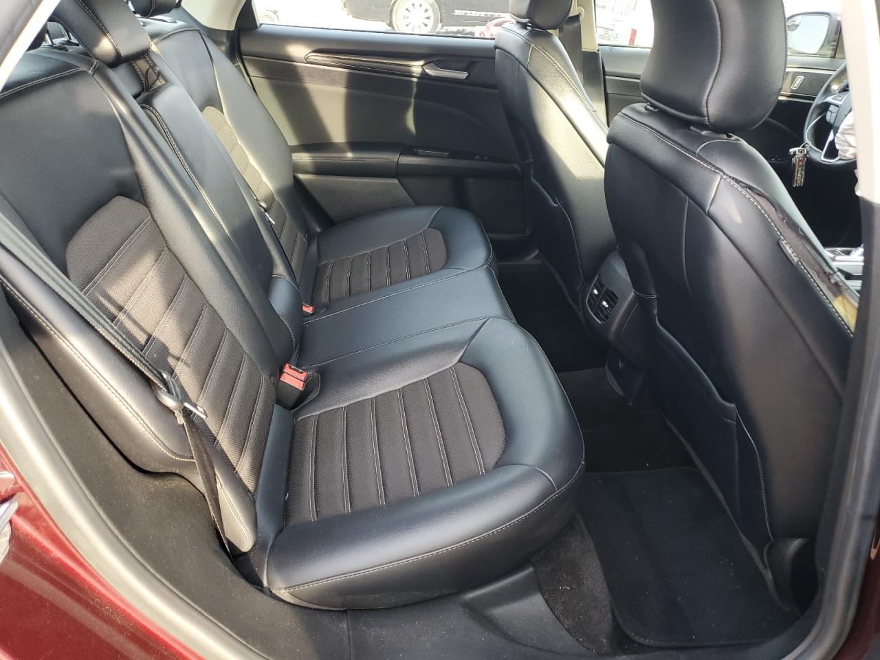 2018 Ford Fusion Se VIN: 3FA6P0HD5JR154563 Lot: 91881845