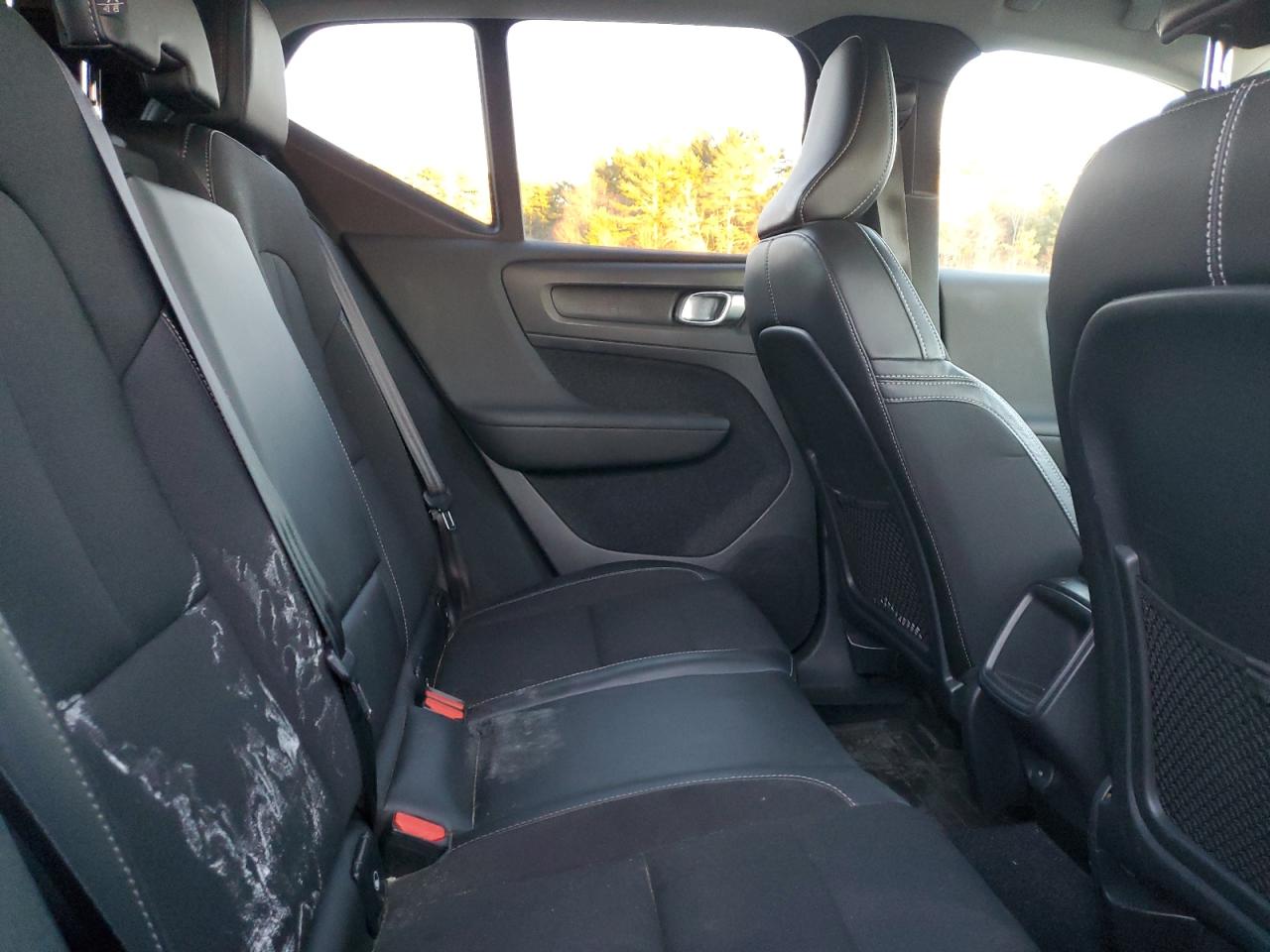 2020 Volvo Xc40 T5 Momentum VIN: YV4162UK2L2260769 Lot: 92273835