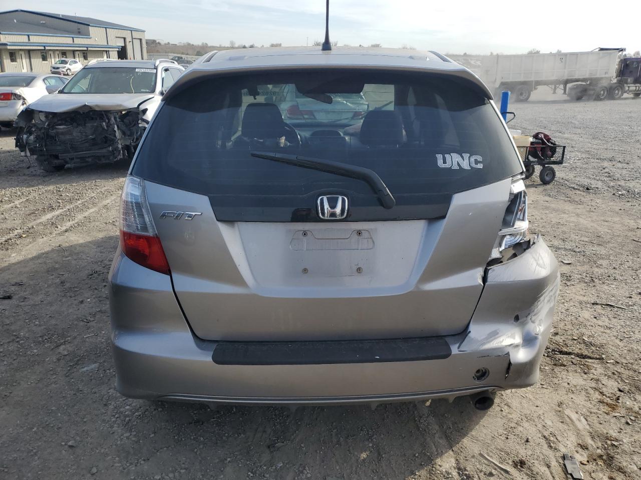 2010 Honda Fit Sport VIN: JHMGE8H48AS001021 Lot: 92824045
