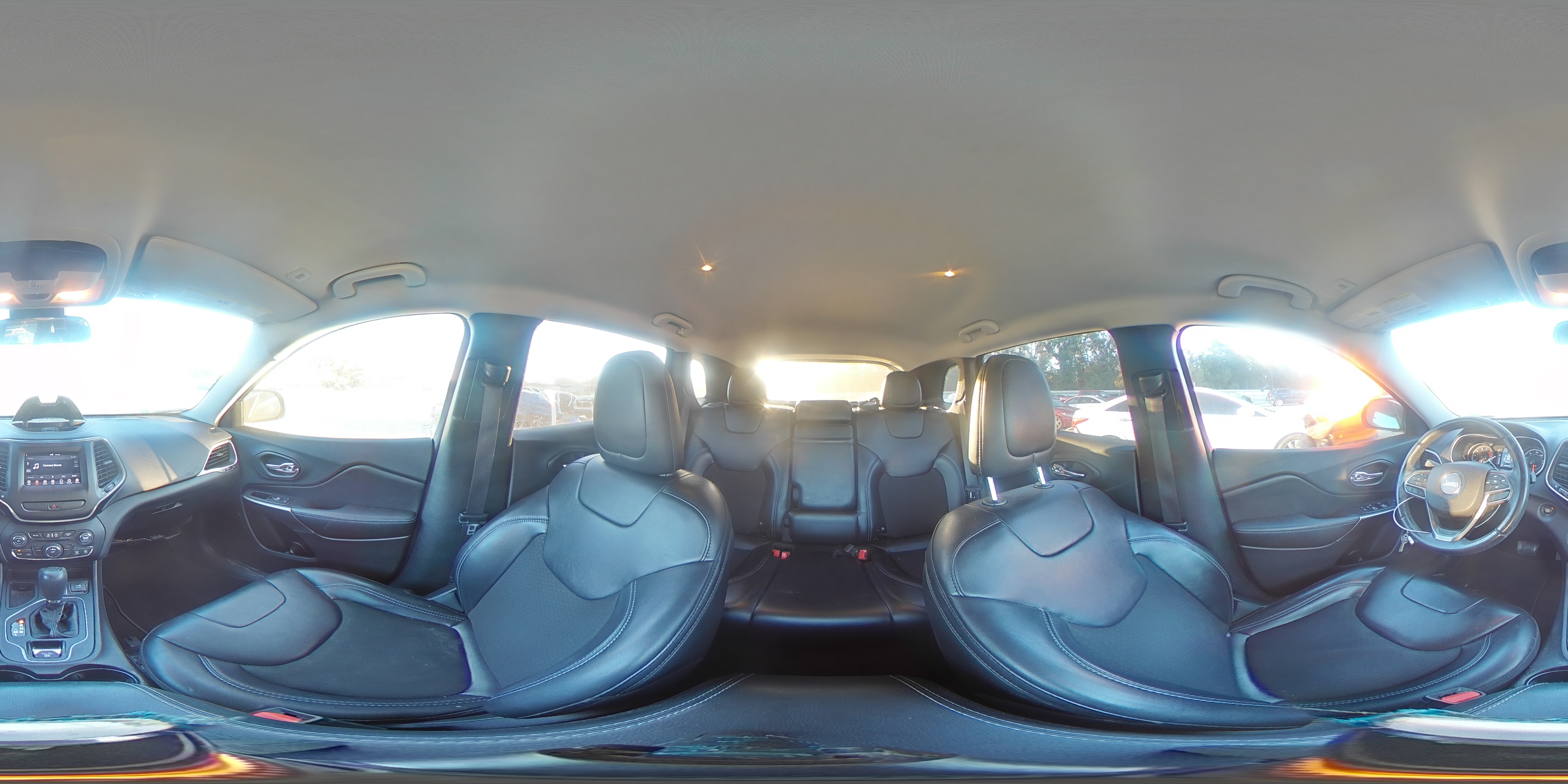 2019 Jeep Cherokee Latitude Plus VIN: 1C4PJLLX5KD131667 Lot: 92852245