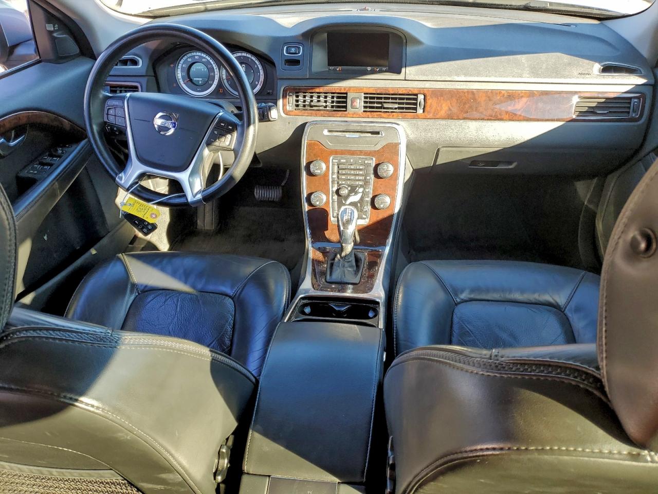 2013 Volvo Xc70 3.2 VIN: YV4940BZ6D1157441 Lot: 93223745