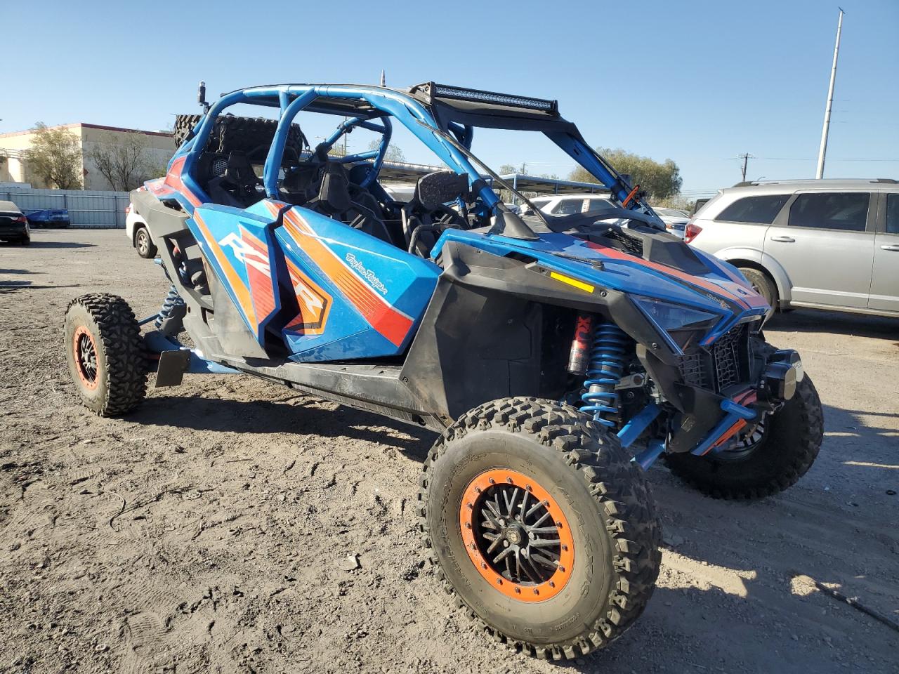 rzr