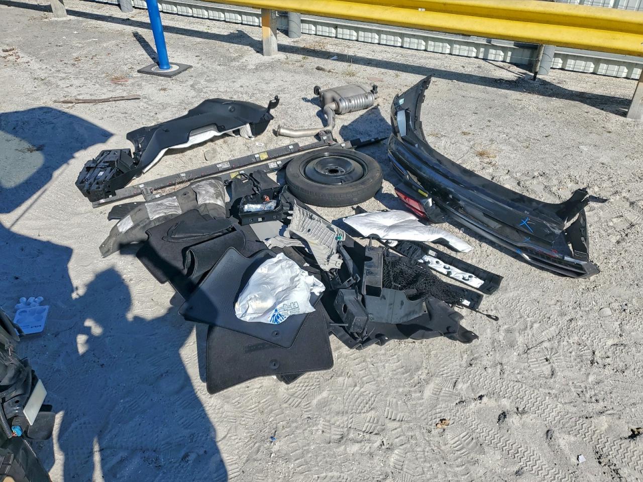 2023 Kia Sorento S VIN: 5XYRL4LC4PG248705 Lot: 94039315