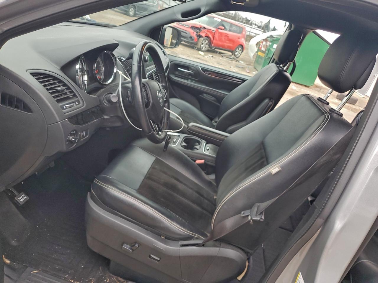 2015 Dodge Grand Caravan Sxt VIN: 2C4RDGCG7FR685562 Lot: 94225005