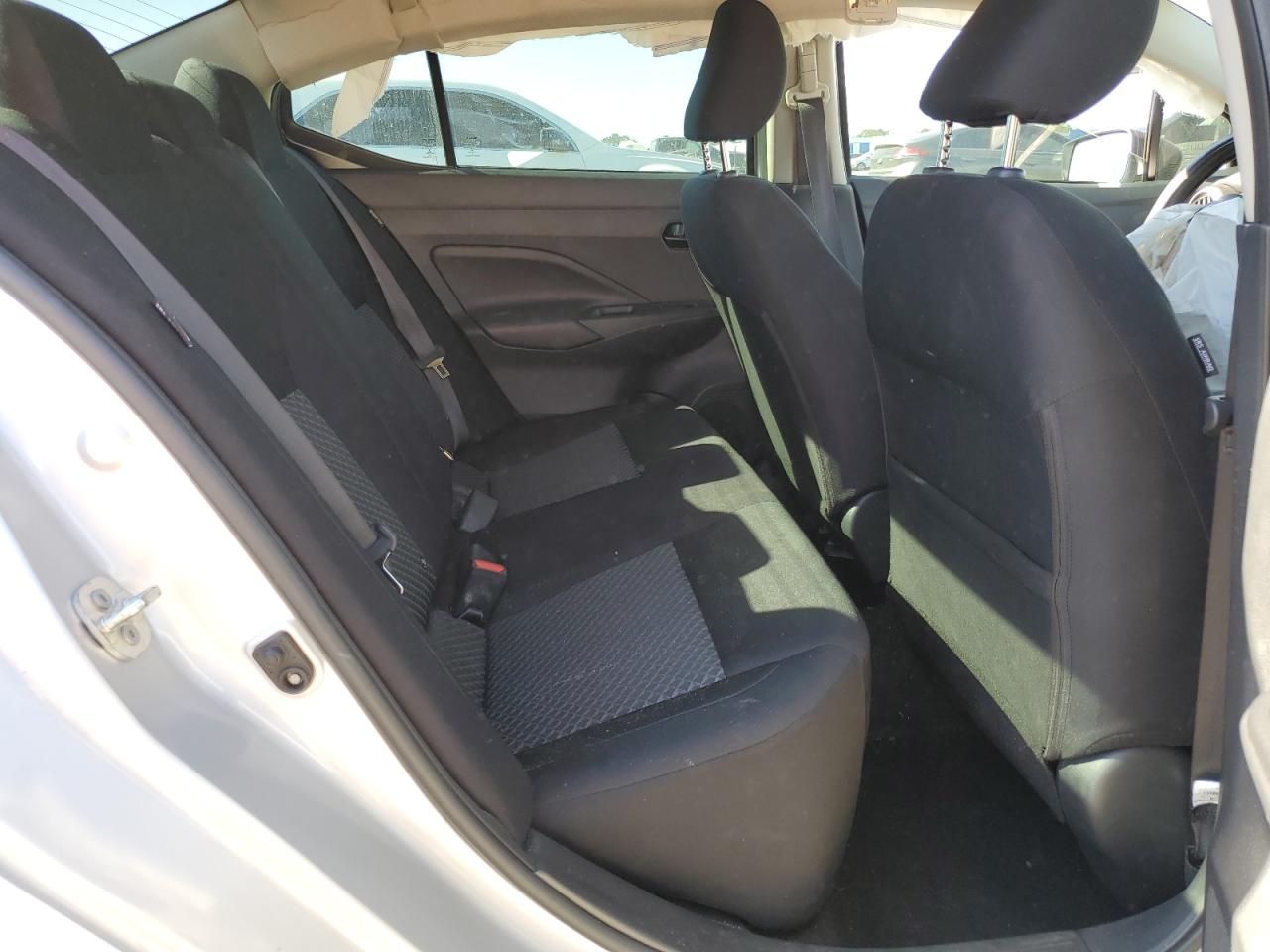 2022 Nissan Versa S VIN: 3N1CN8DV5NL855471 Lot: 92300165