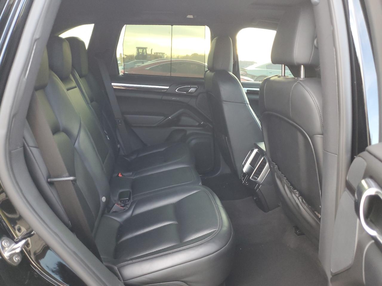 2016 Porsche Cayenne VIN: WP1AA2A23GKA13013 Lot: 92613845