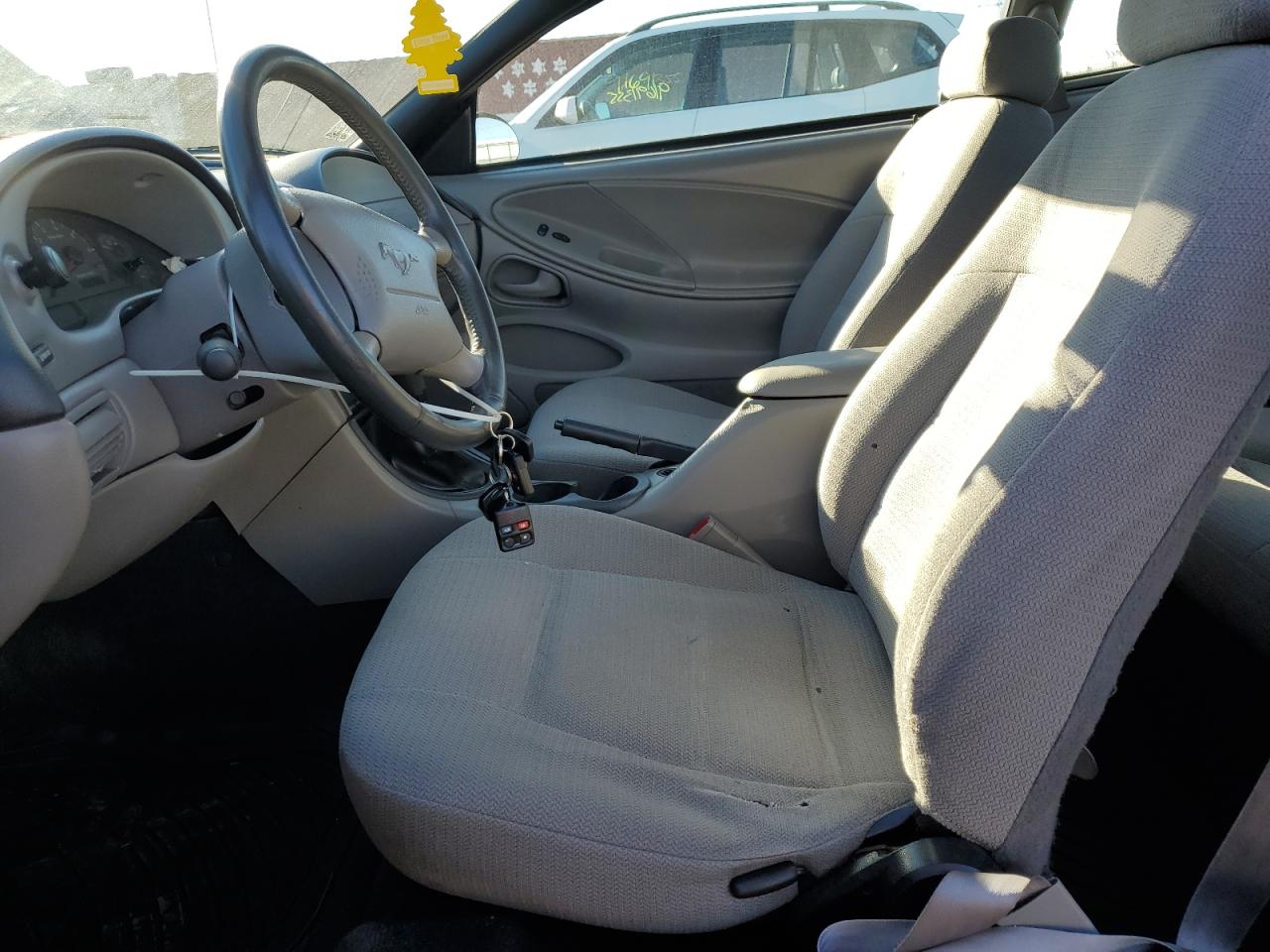 2000 Ford Mustang VIN: 1FAFP4046YF231791 Lot: 91700485