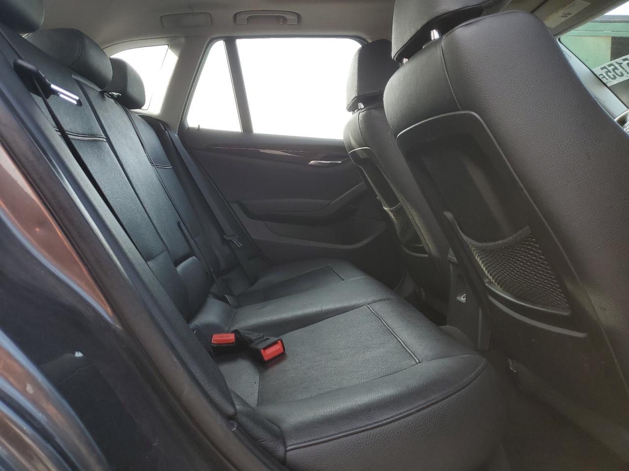 2013 BMW X1 xDrive28I VIN: WBAVL1C56DVR86215 Lot: 93145155