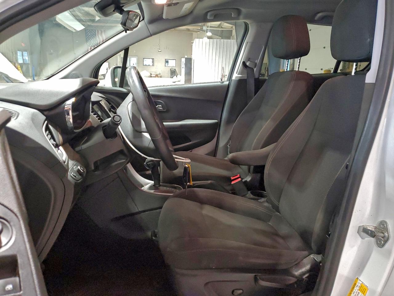 2019 Chevrolet Trax Ls VIN: 3GNCJNSB7KL255201 Lot: 94302295