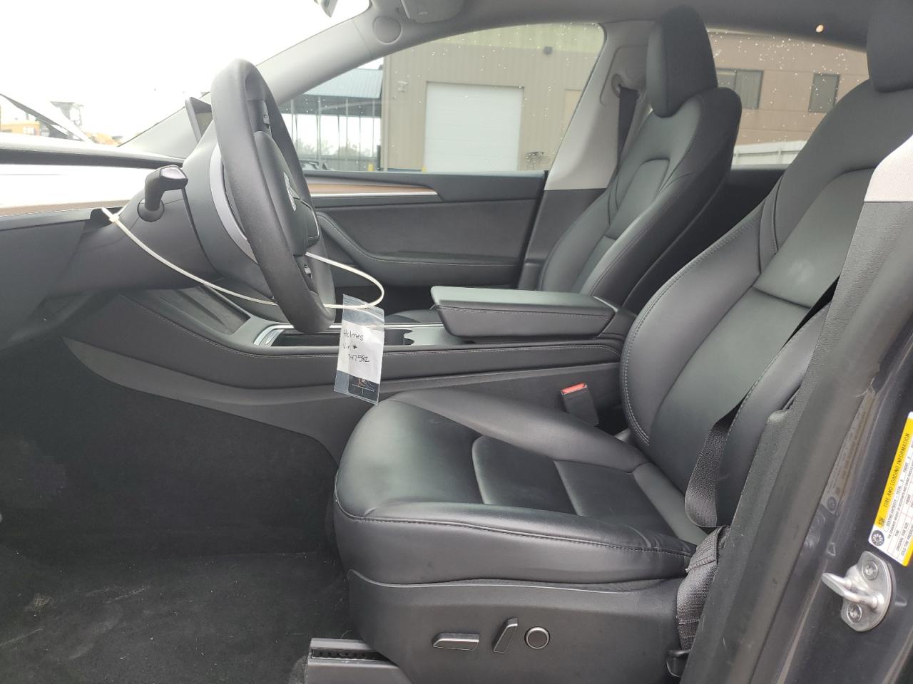 2023 Tesla Model Y VIN: 7SAYGDEEXPF747582 Lot: 93511625