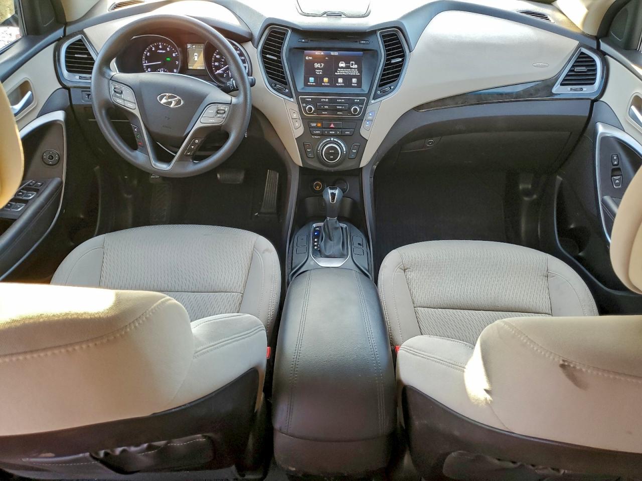 2017 Hyundai Santa Fe Sport VIN: 5XYZU3LB8HG464329 Lot: 94032275