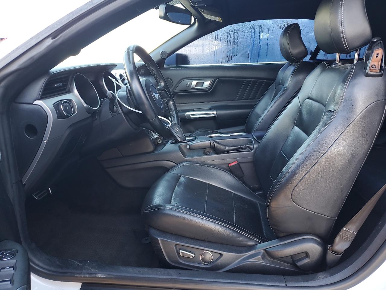 2018 Ford Mustang VIN: 1FATP8UH2J5110081 Lot: 91576915