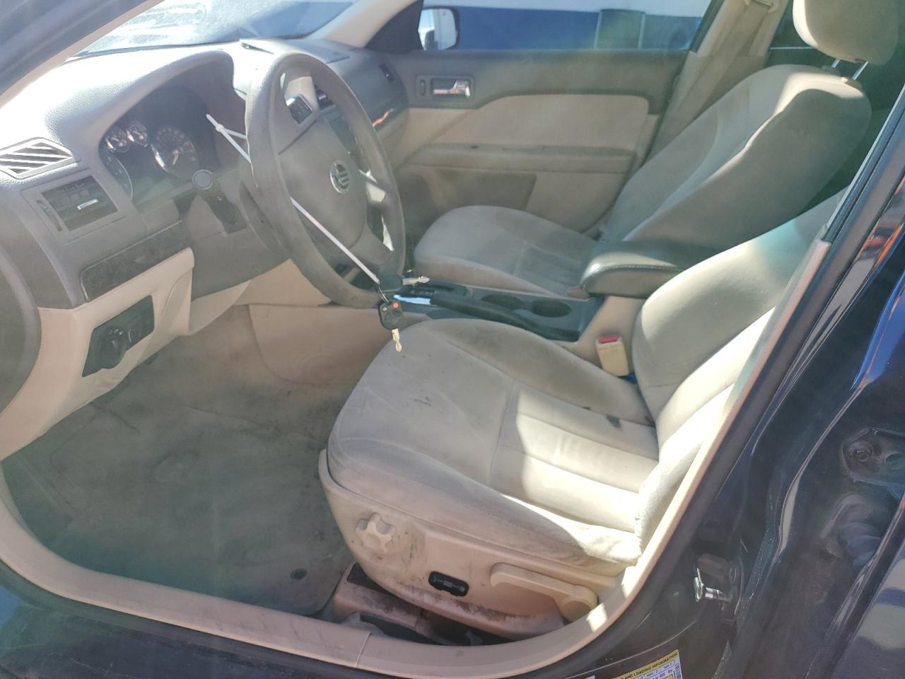 2009 Mercury Milan VIN: 3MEHM07Z69R631097 Lot: 85422475