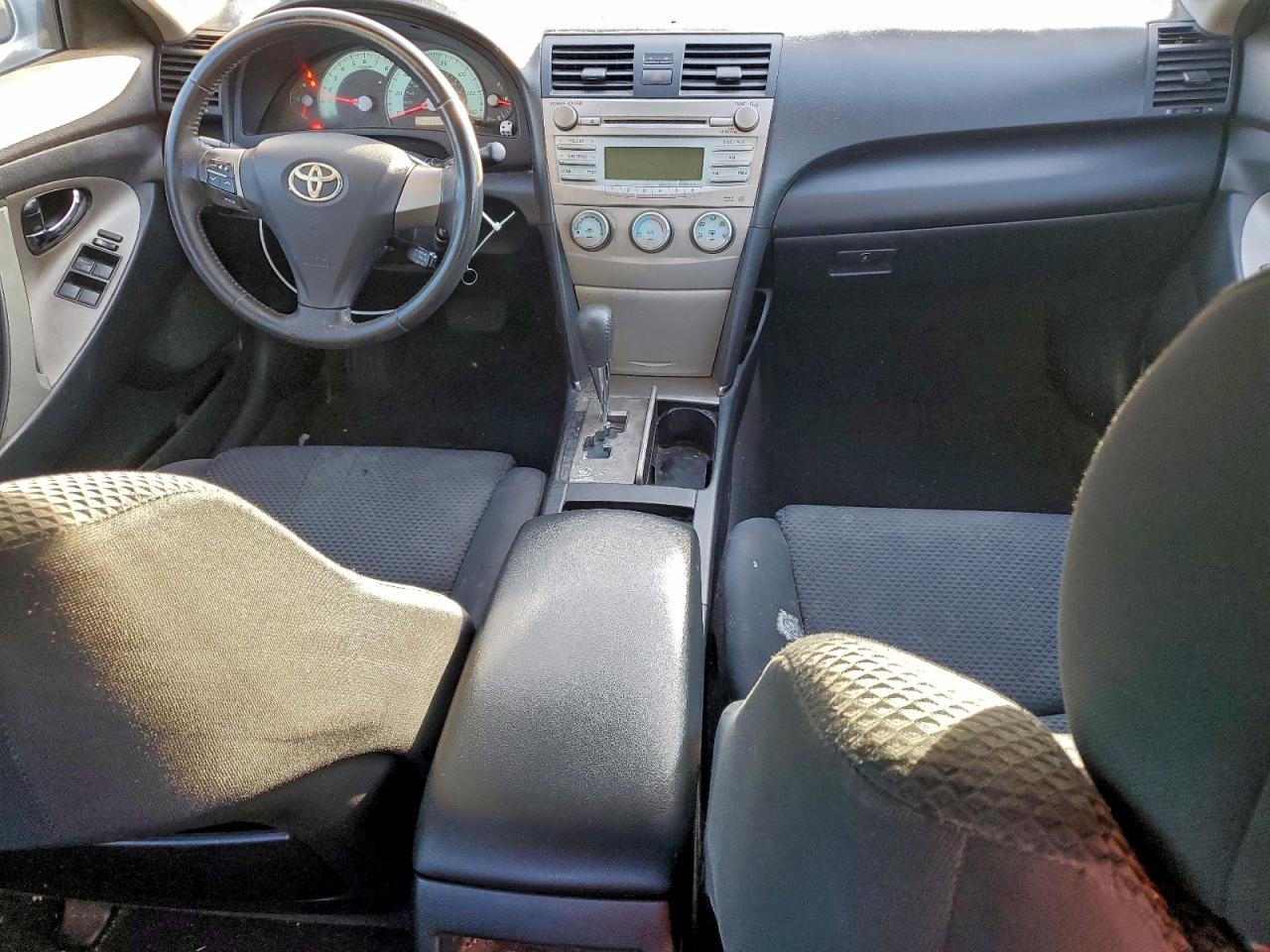 2009 Toyota Camry Base VIN: 4T1BE46K99U853198 Lot: 94469215