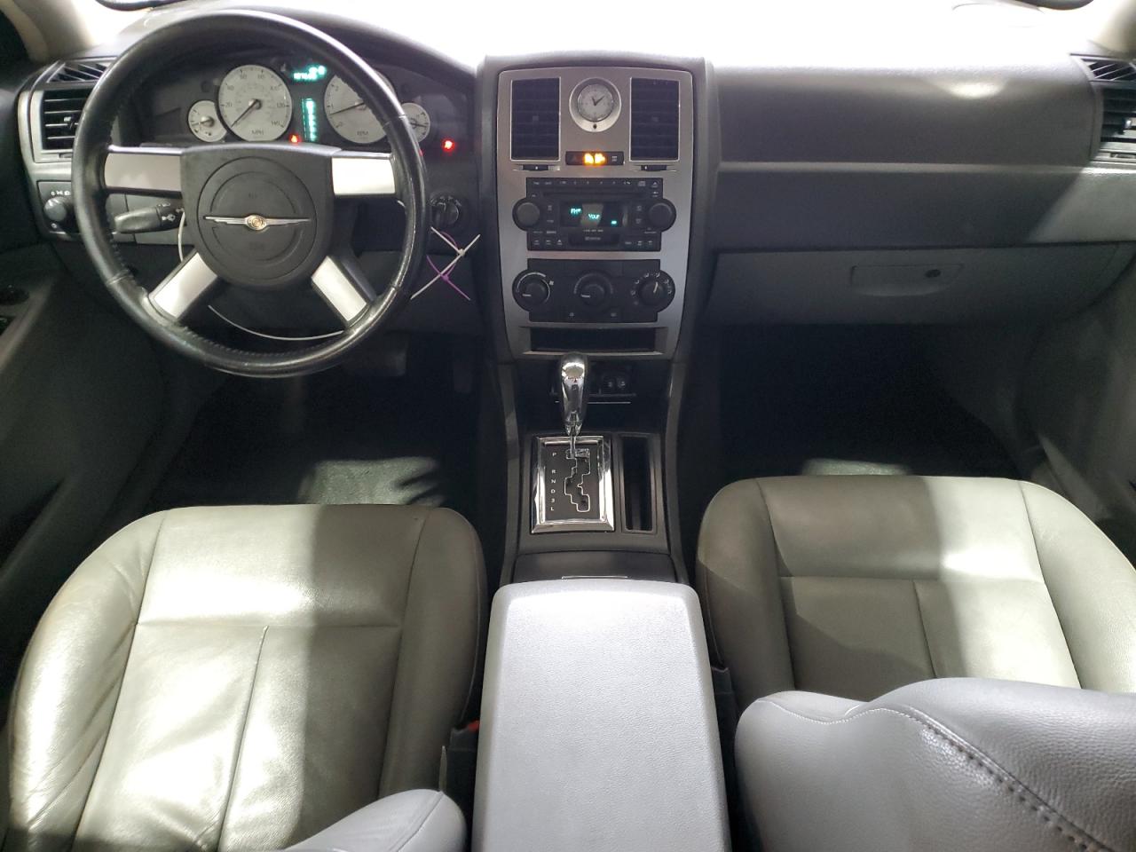 2005 Chrysler 300 Touring VIN: 2C3AA53G75H593631 Lot: 93229455