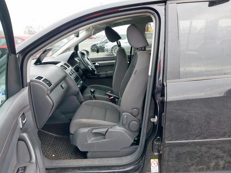 2012 VOLKSWAGEN TOURAN 1.6 TDI 105 SE 5DR