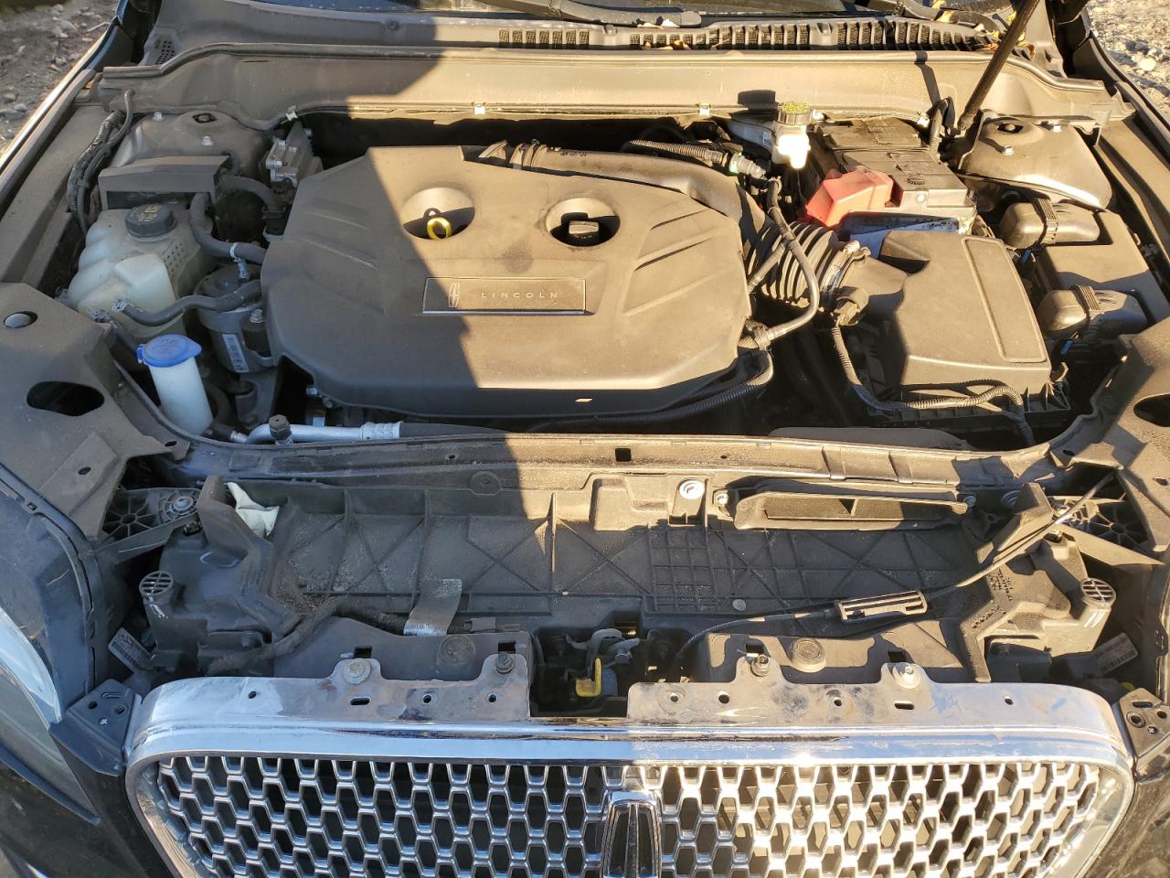 2020 Lincoln Mkz VIN: 3LN6L5B97LR610715 Lot: 90942105