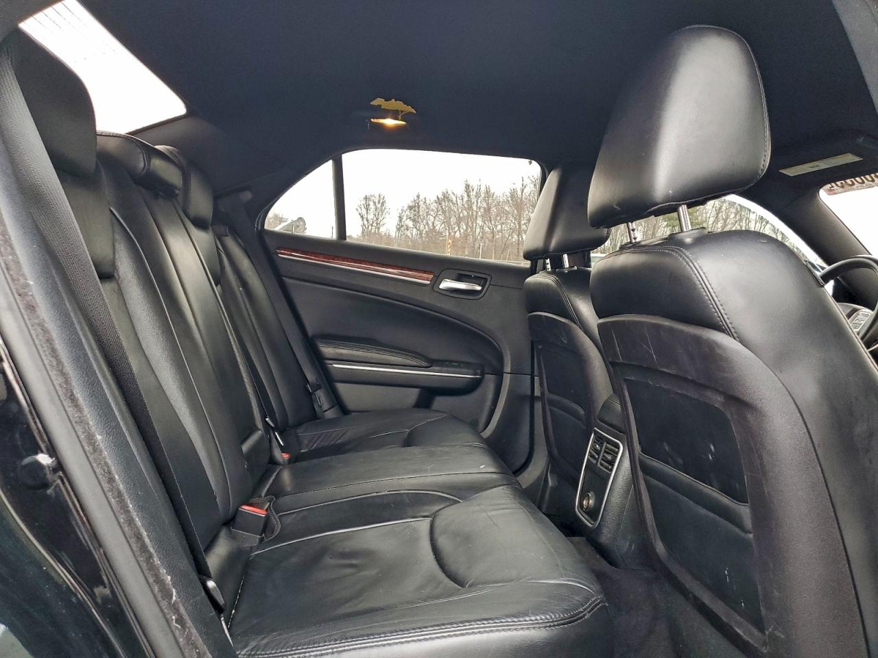 2012 Chrysler 300 Limited VIN: 2C3CCACGXCH250191 Lot: 93946835