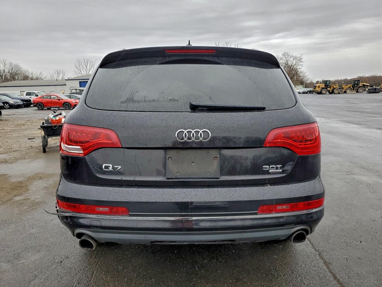 2015 Audi Q7 Premium Plus VIN: WA1LGAFE1FD020013 Lot: 94058645
