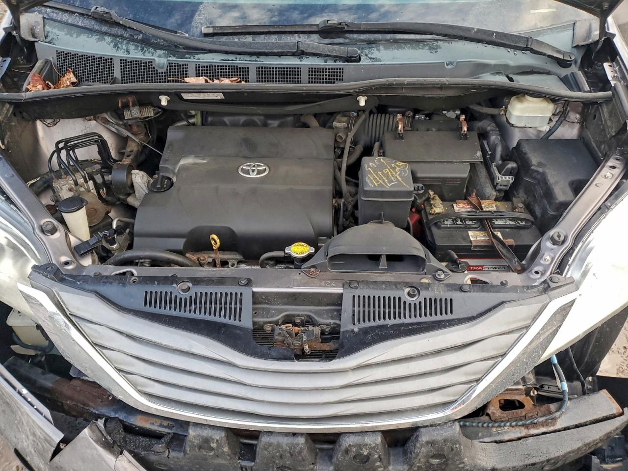 2013 Toyota Sienna Xle VIN: 5TDDK3DC7DS055579 Lot: 94544765