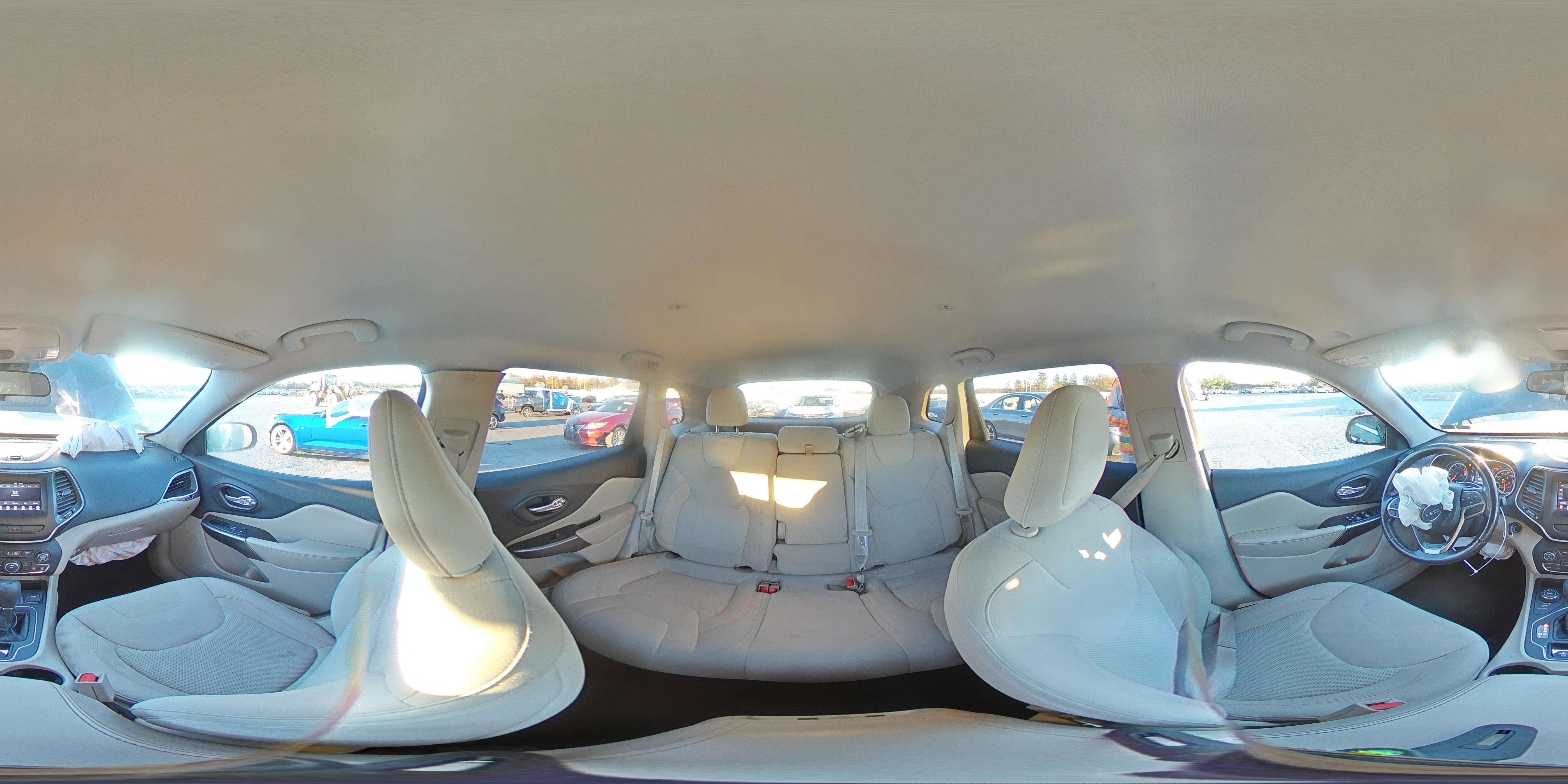 2020 Jeep Cherokee Latitude VIN: 1C4PJMCB0LD555513 Lot: 91432075