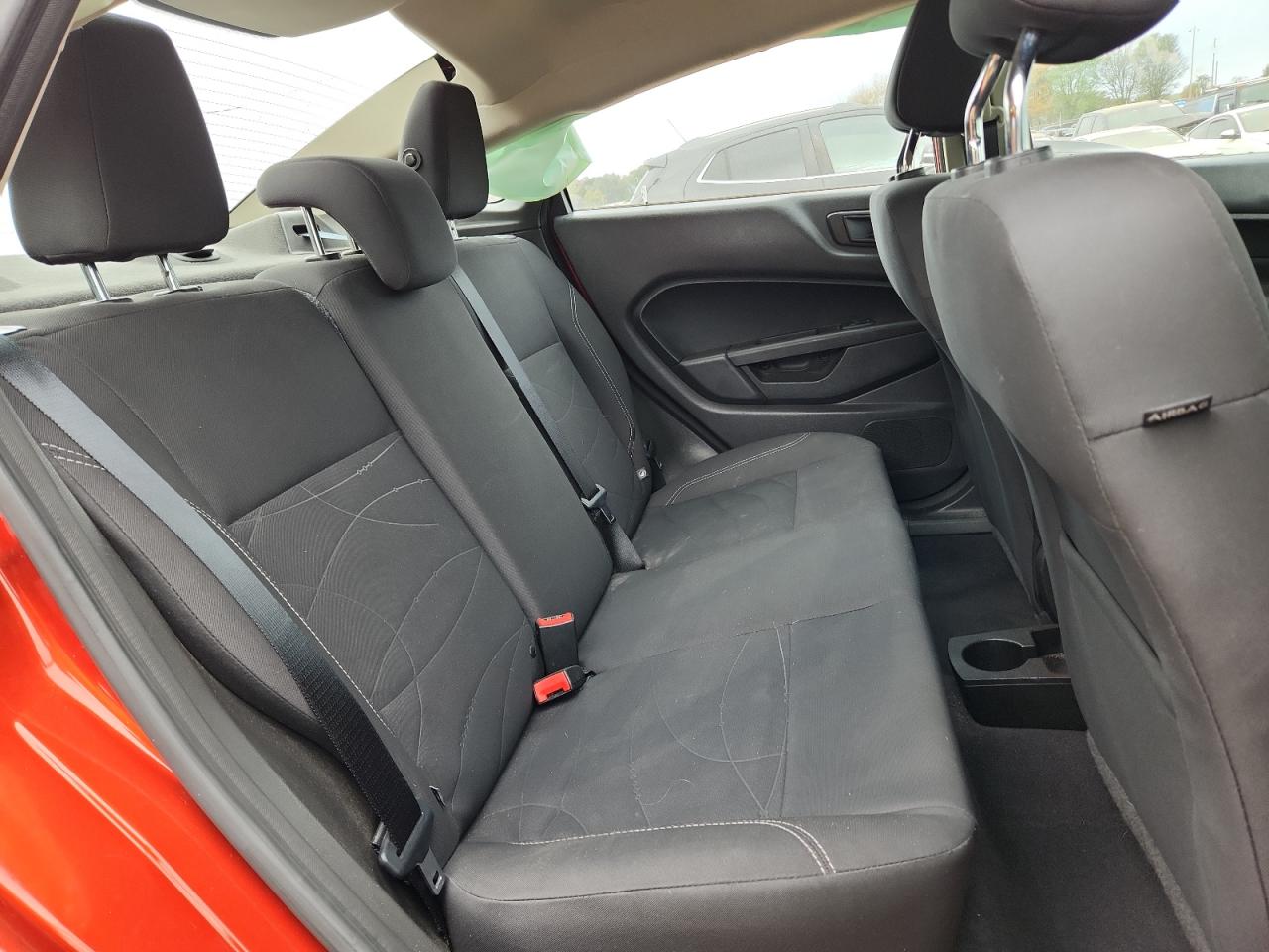 2018 Ford Fiesta Se VIN: 3FADP4BJ1JM131596 Lot: 91704625