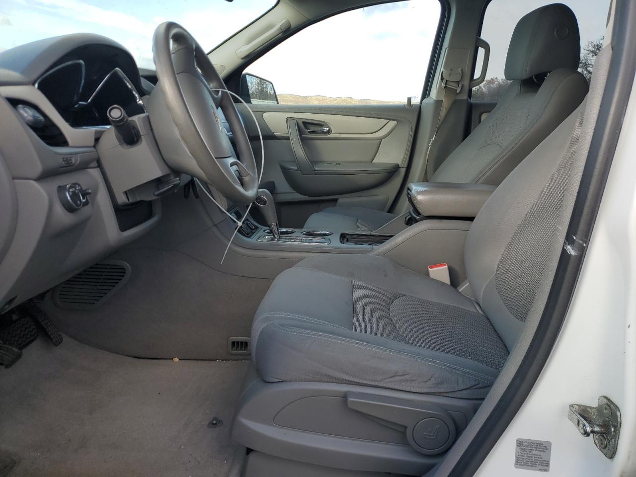 2017 Chevrolet Traverse Ls VIN: 1GNKRFED6HJ351957 Lot: 92702935