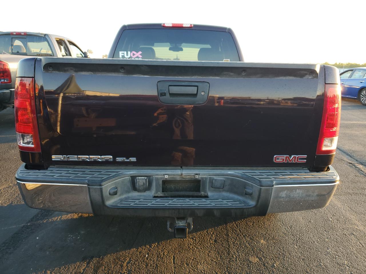 2008 GMC Sierra C1500 VIN: 2GTEC19C281235614 Lot: 91052795