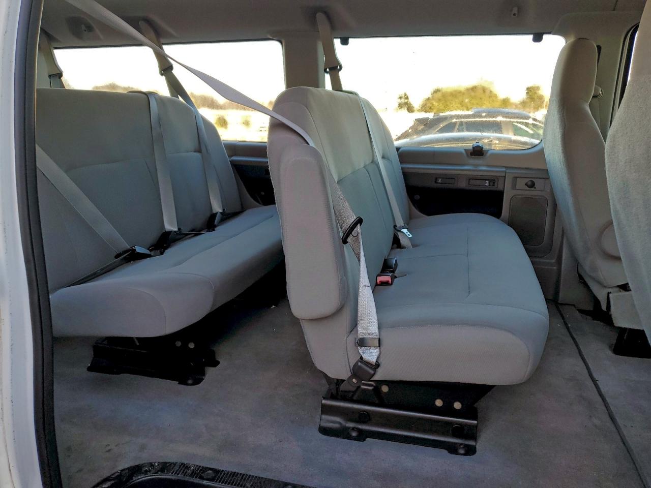 2012 Ford Econoline E350 Super Duty Wagon VIN: 1FBNE3BL3CDA93632 Lot: 91743565