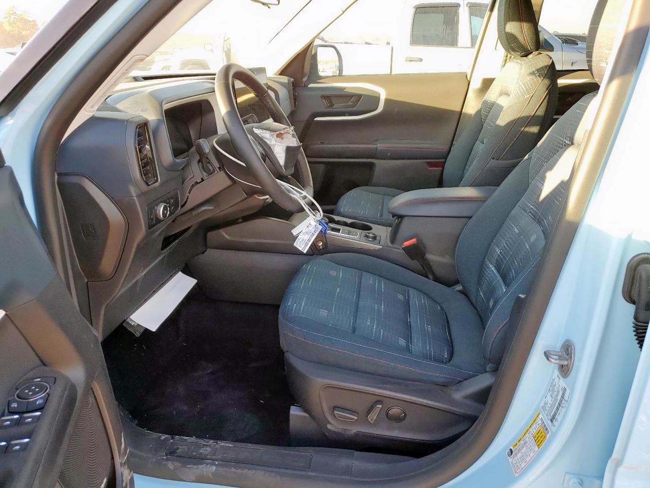 2025 Ford Bronco Sport Heritage VIN: 3FMCR9GN0SRE23684 Lot: 92223305